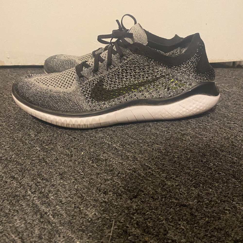 Men’s Nike Free Run shoes size 11.5 brand new no box grey black white